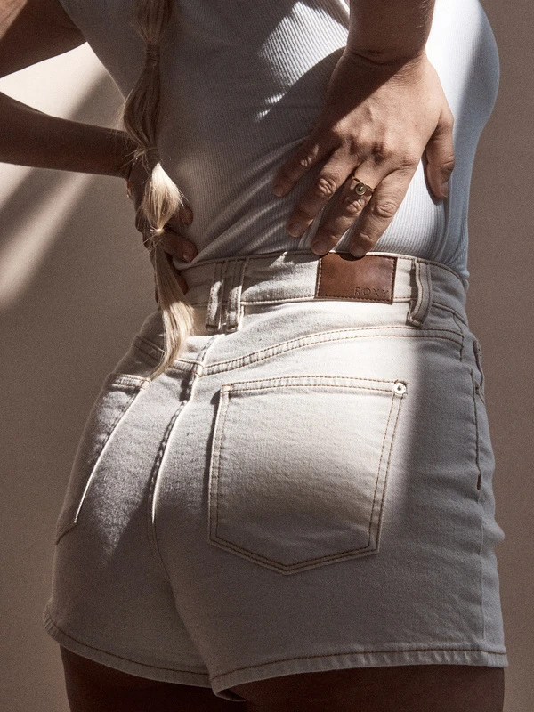 Roxy Chlo Natural Denim Shorts 2 Roxy Chlo Natural Denim Shorts - Image 2